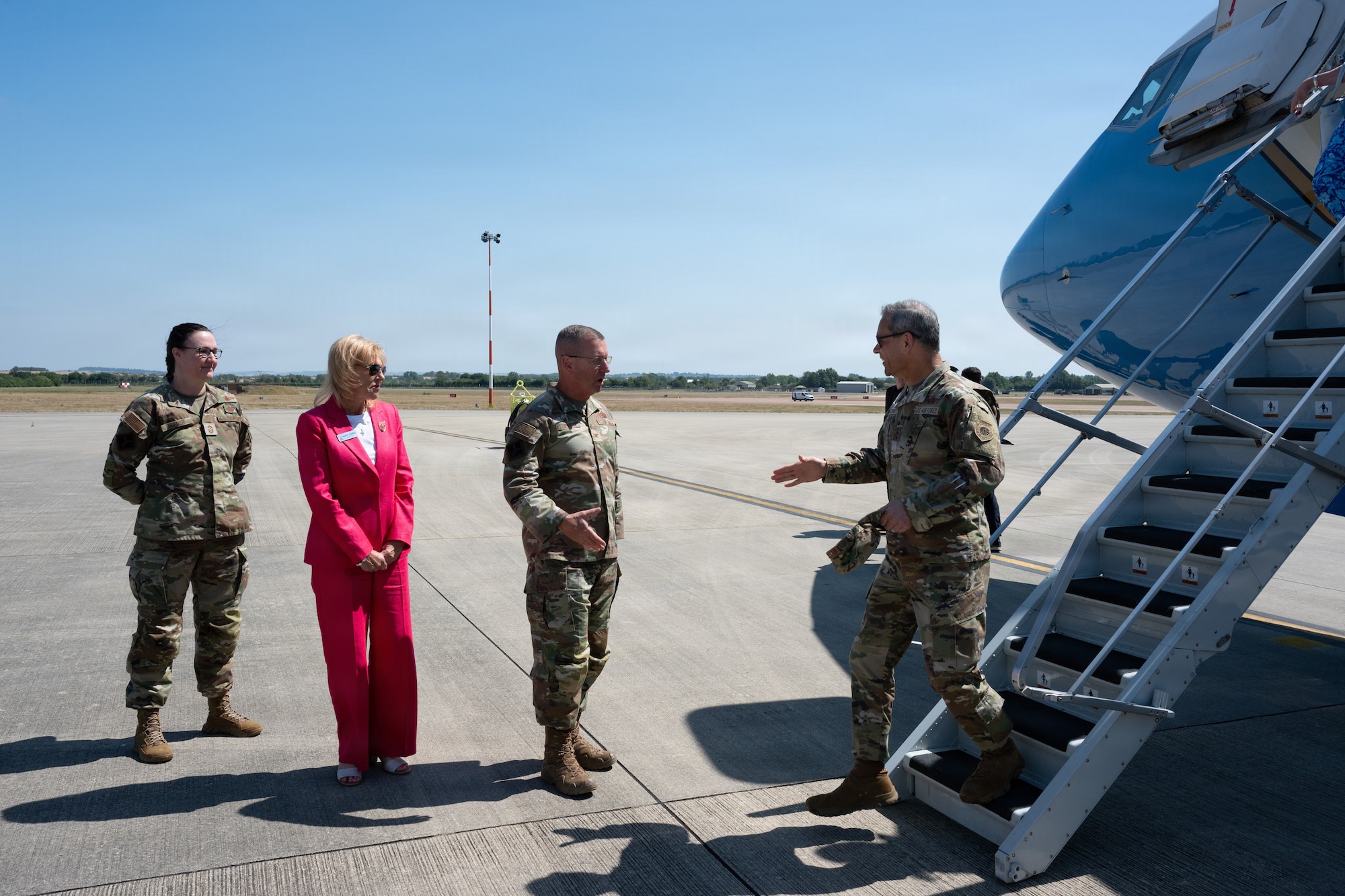 Chief of Staff of the Air Force Gen. Ken Wilsbach and Chief Master Sergeant of the Air Force David R. Wolfe arrive at RAF Fairford