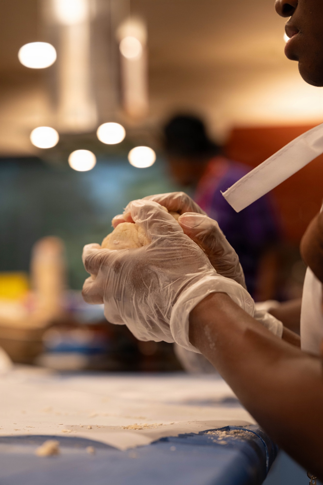 The Front Range Exceptional Family Member Program Family Support offices partnered with the Peterson Commissary and The Arc of the Pikes Peak Region to provide cooking instruction for the children of military members.