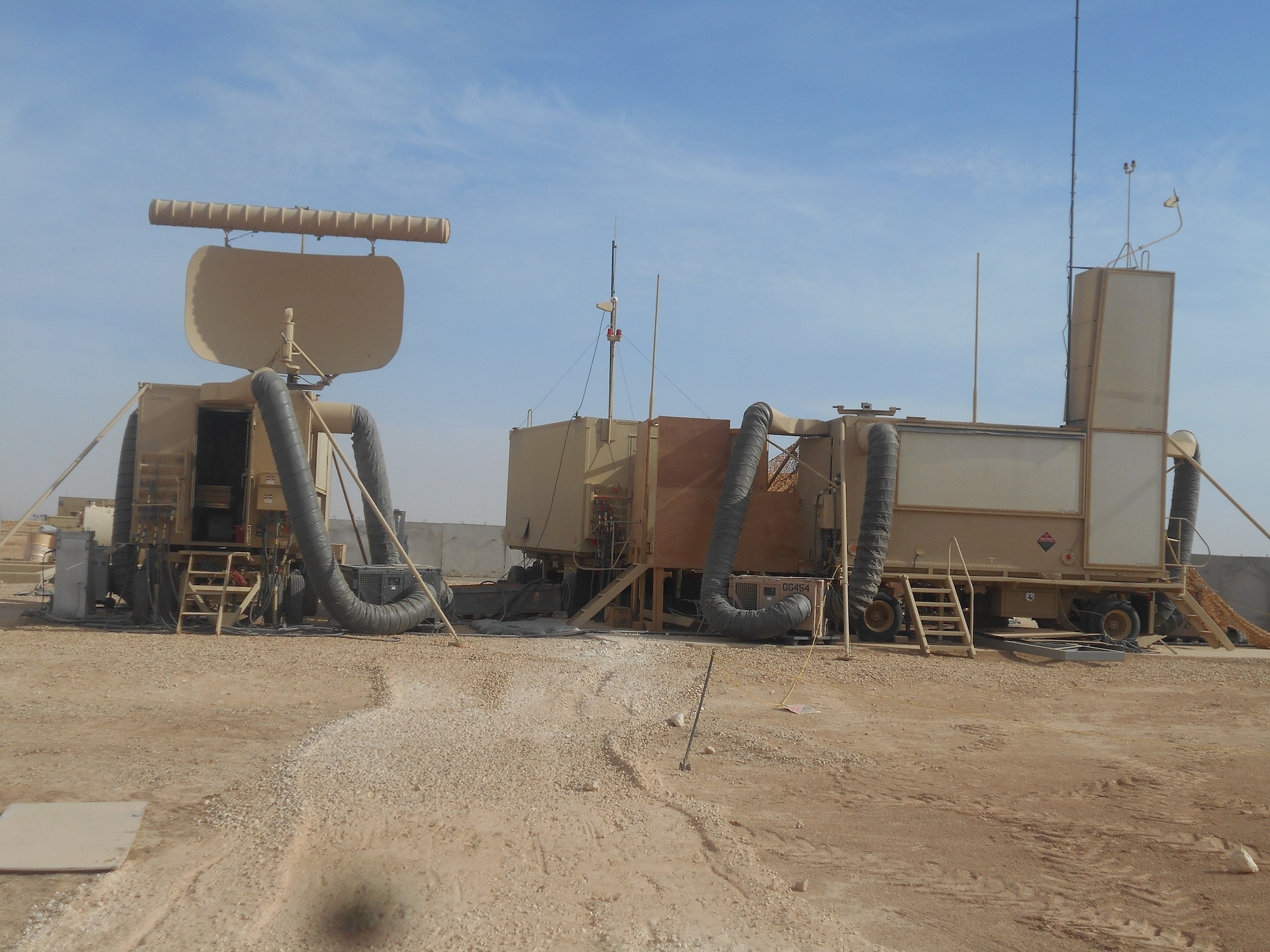 MPN-14K Ground Controlled Approach (GCA) Station