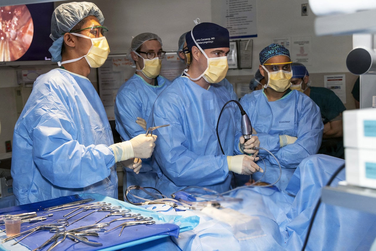 Walter Reed's Skull Base Team Performs Innovative Brain Surgery