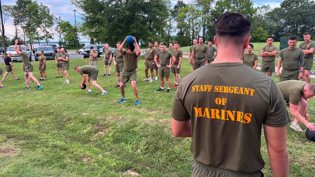 Congratulations to Reserve Class 3-26 on your graduation from Staff Noncommissioned Officer Leadership School on 25 July.