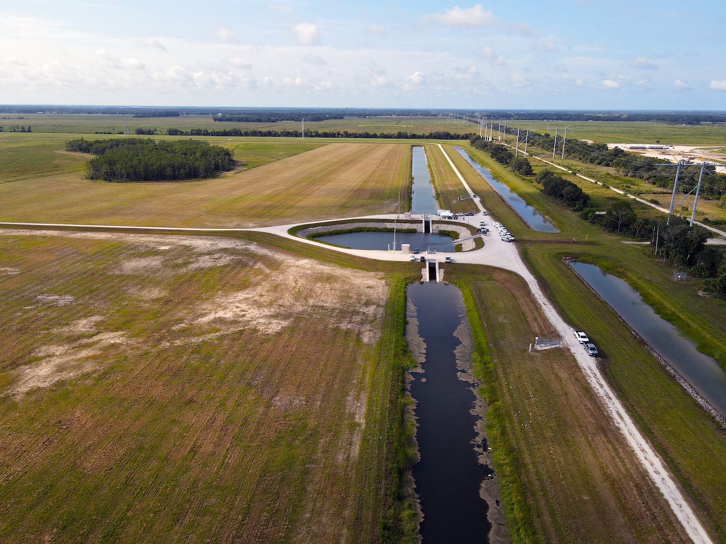 The U.S. Army Corps of Engineers (USACE) Jacksonville District along with the South Florida Water Management District, (SFWMD) celebrated the completion of construction on the Indian River Lagoon-South (IRL-South) C-23/C-24 Stormwater Treatment Restoration Project, marking two major milestones that advance the restoration of the St. Lucie Estuary and southern Indian River Lagoon.