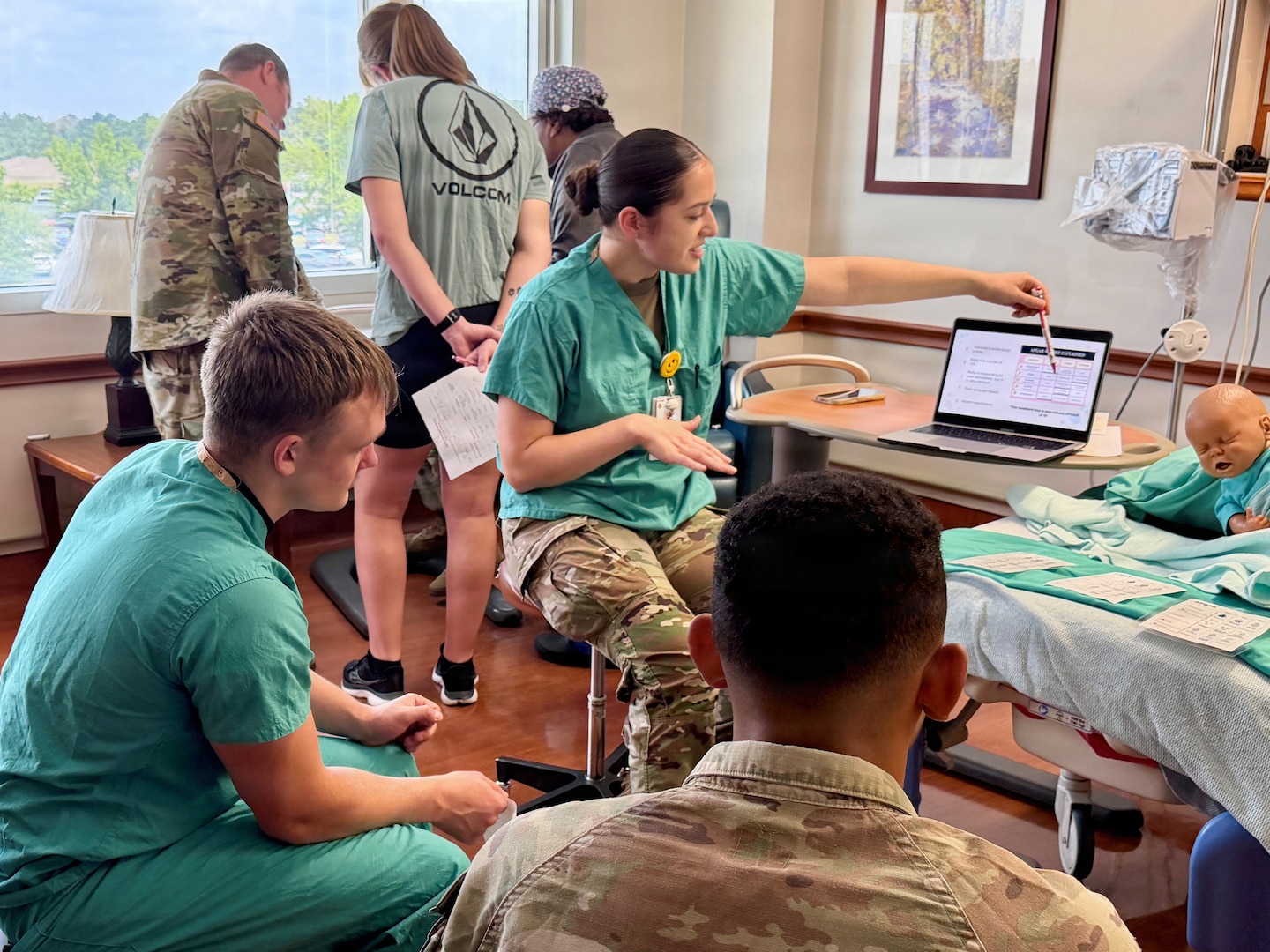 Instructor teaches class during LDRP Skills Fair.