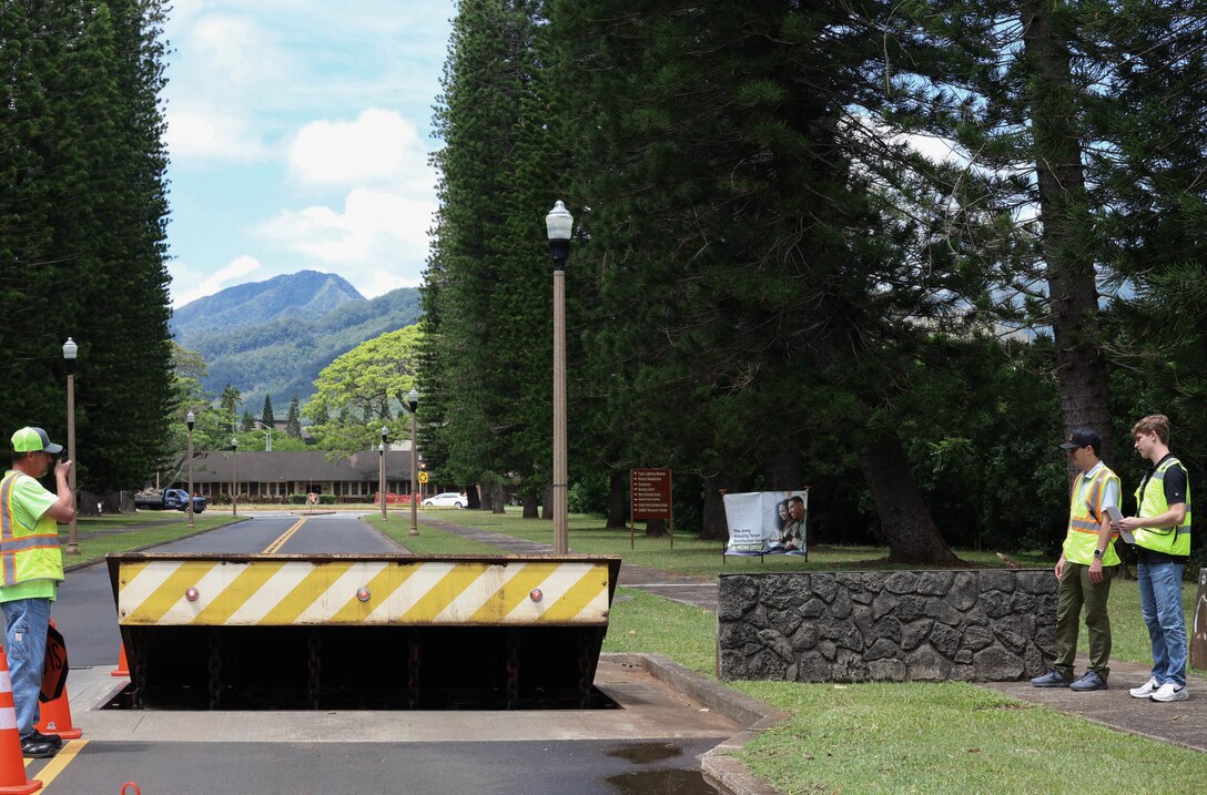 U.S. Army Engineering and Support Center, Huntsville engineers oversee testing of installation barriers at a military installation on the island of Oahu, Hawaii, May 12, 2026.