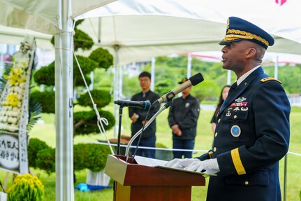 U.S. Army Gen. Xavier T. Brunson, commander of United Nations Command, Combined Forces Command, and U.S. Forces Korea, delivers a speech at the interment ceremony for former French Korean War veterans André Datcharry and Jacques Grisolet at the United Nations Memorial Cemetery in Korea in Busan, South Korea, on May 27, 2026.