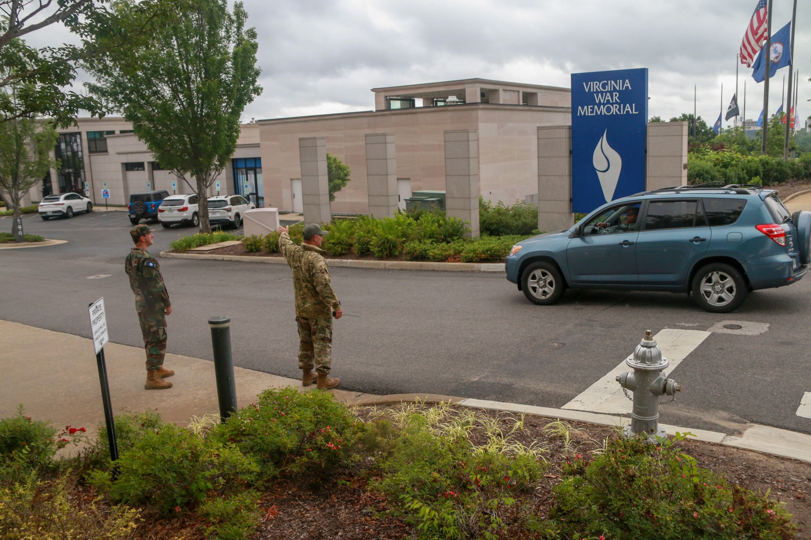 Virginia remembers fallen at 2026 Commonwealth's Memorial Day Ceremony