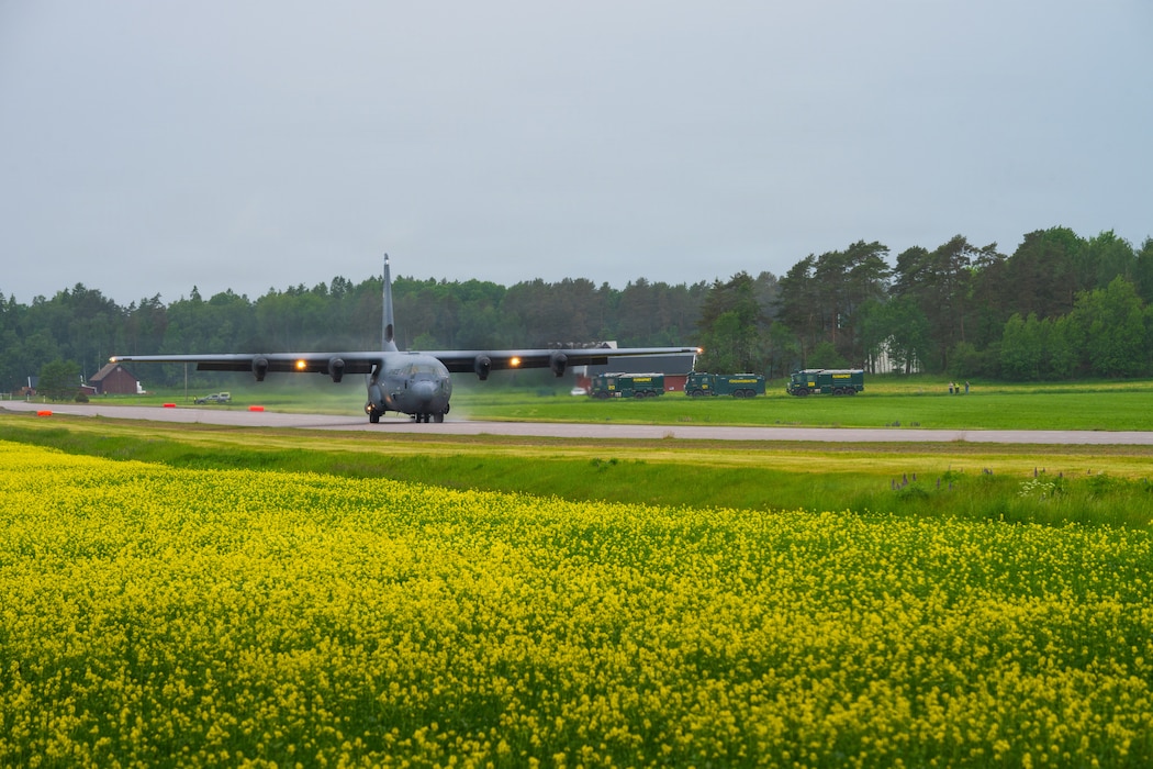 A photo of an aircraft landing