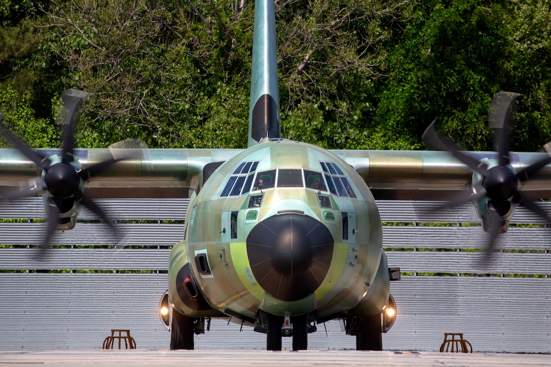 CGNR 2019 departs the Lockheed Martin Aeronautics facility in Marietta, Georgia, on April 14, 2026, for the Coast Guard Aviation Projects Acquisition Center in Elizabeth City, North Carolina, where warranty and logistics flights were conducted before the aircraft’s induction into the missionization process. (U.S. Coast Guard photo courtesy of Lockheed Martin Aeronautics)