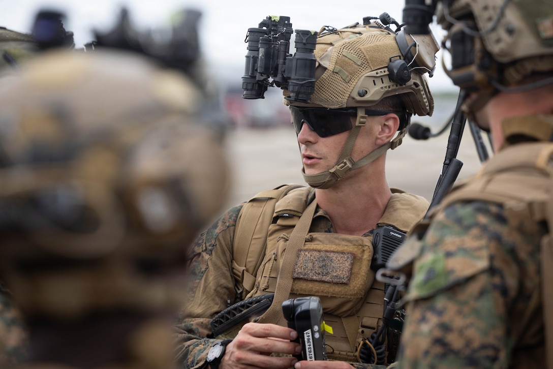 A U.S. Marine Corps platoon commander with 3rd Battalion, 2nd Marine Regiment, Littoral Combat Force-24, directs operations during quick reaction force rehearsals on Roosevelt Roads Naval Station, Puerto Rico, May 23, 2026. U.S. Military forces are deployed to the U.S. Southern command area of responsibility in support of operation SOUTHERN SPEAR, Department of War-directed operations, and the president’s priorities to disrupt illicit drug trafficking, deter malign actors and protect the homeland through continuous presence. (U.S. Marine Corps photo)