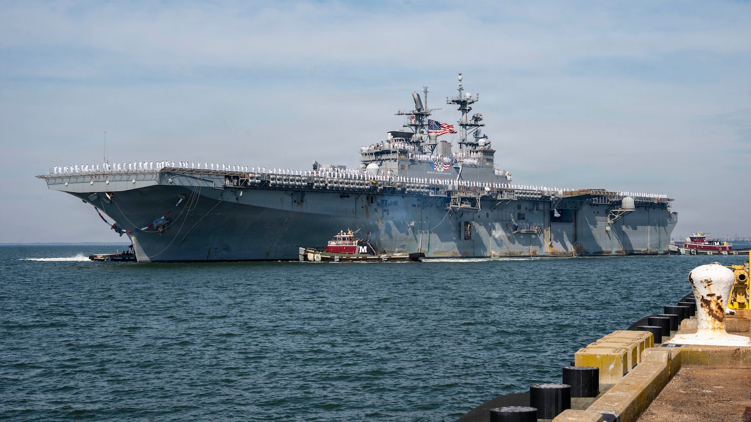 Wasp-class amphibious assault ship USS Iwo Jima (LHD 7) returns to Naval Station Norfolk following a 10-month deployment as part of the Iwo Jima Amphibious Ready Group (IWO ARG).