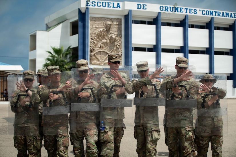 Soldiers assigned to the 940th Military Police Company demonstrate a line formation during Exercise El Gato 2026 in Salinas, Ecuador, May 13, 2026.