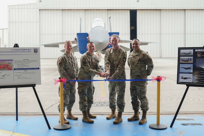 Air Force launches EPAWSS Speedline to accelerate F-15E modernization ...