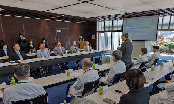 KAMAKURA, Japan (May 18, 2026) Dr. Shuzo Kobayashi, president and CEO of Shonan Kamakura General Hospital, addresses leaders from U.S. Naval Hospital (USNH) Yokosuka during a meeting. The engagement focused on healthcare coordination, regional medical collaboration and strengthening professional relationships between USNH Yokosuka and host-nation healthcare partners. (U.S. Navy photo by Daniel Taylor/U.S. Naval Hospital Yokosuka)