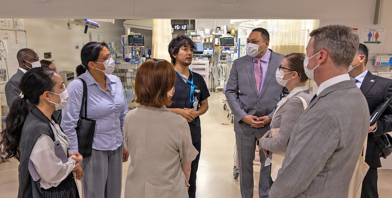 KAMAKURA, Japan (May 18, 2026)  Leaders and staff from U.S. Naval Hospital (USNH) Yokosuka tour Shonan Kamakura General Hospital.The engagement focused on healthcare coordination, regional medical collaboration and strengthening professional relationships between USNH Yokosuka and host-nation healthcare partners. (U.S. Navy photo by Daniel Taylor/U.S. Naval Hospital Yokosuka)