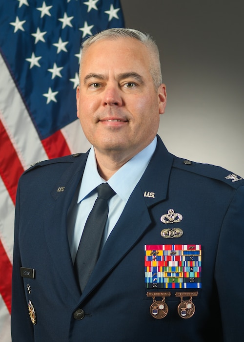 Col. Brad Ledford official photo