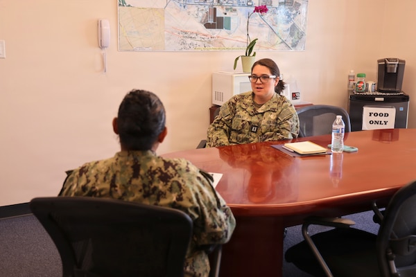 Capt. Janiese Cleckley (left), commanding officer of Navy Medicine Readiness and Training Command Twentynine Palms, speaks with Lt. Catherine "Nicole" Thomas, department head of Navy Medicine Readiness and Training Detachment Bridgeport, during NMRTC Twentynine Palms' "CO for a Day" program May 21, 2026. The program provides officers an opportunity to gain insight into executive leadership, command operations and strategic decision-making within Navy Medicine. (U.S. Navy photo by Christopher Jones, NMRTC/NH Twentynine Palms public affairs officer)