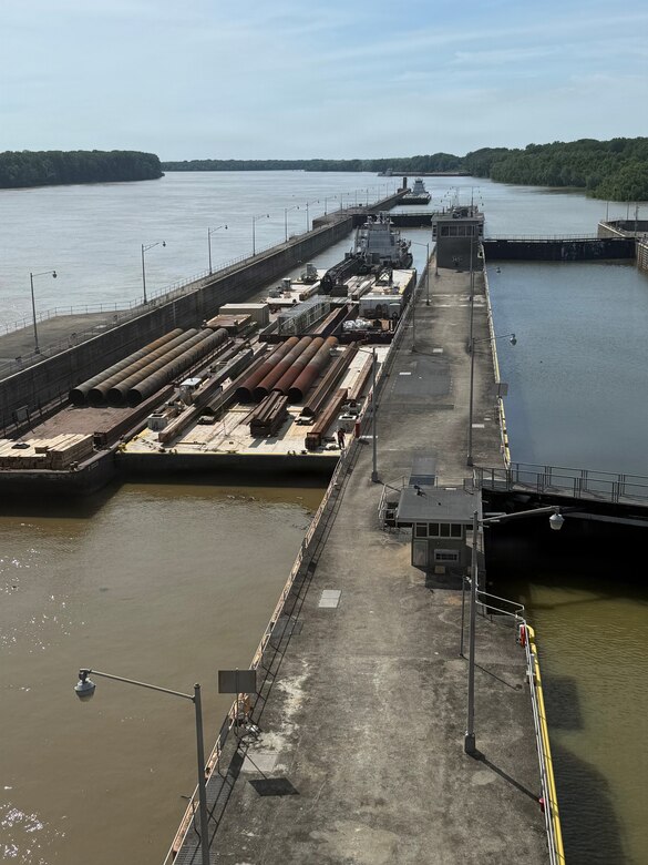 The M/V Elizabeth Ann locks through John T. Myers Locks and Dam with a heavy crane bound from St. Louis to Cincinnati, May 30, 2026 in Mount Vernon, Indiana. The Ohio Department of Transportation worked with USACE to provide imagery of the trip for an ODOT "barge watch" public engagement campaign.