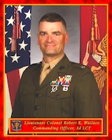 Official command portrait of Lt. Col. Robert Wallace.