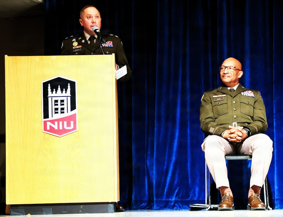 Lt. Col. Harold Larsen, the Professor of Military Science for the Northern Illinois University’s U.S. Army ROTC program, introduces Maj. Gen. Rodney Boyd, The Adjutant General of Illinois and Commander of the Illinois National Guard, during the university’s Commissioning Ceremony.