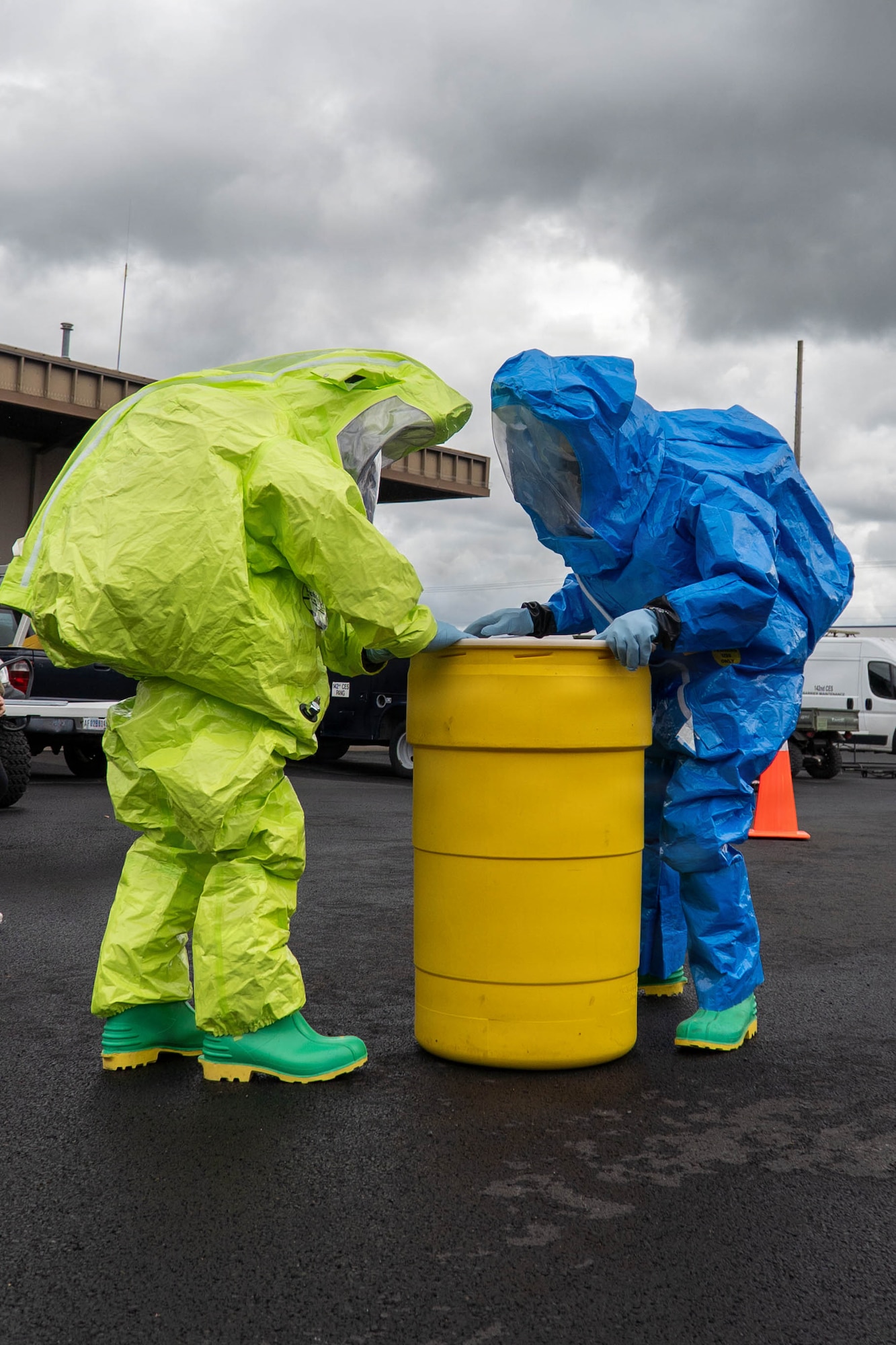 Hazmat Olympics: OR and WA Airmen Conduct Essential Emergency Training