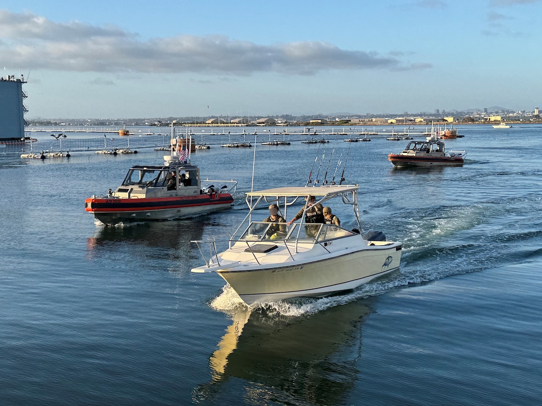 A Coast Maritime Safety and Security Team (MSST) interdicts suspected aliens on June 7, 2026, near Coronado Island, Calif.