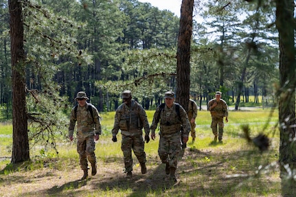 Army Reserve civil affairs Soldiers leverage AI to sharpen skills in simulated environments