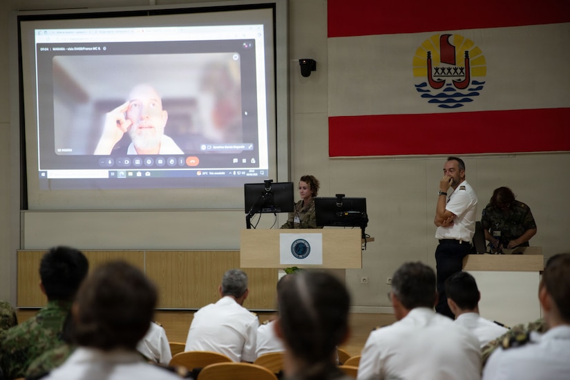 A French general teaches new blood products and methods with medical professionals from multiple nations during MARARA 26 in Tahiti, French Polynesia, June 6, 2026.
