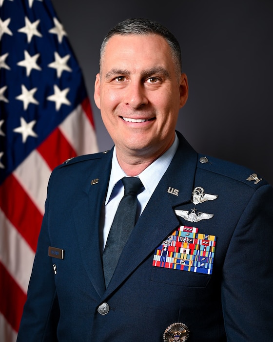 Official Photo of Col Galloway