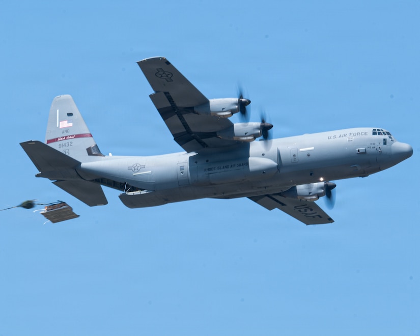 CTANG and RIANG Conduct joint tactical airlift training