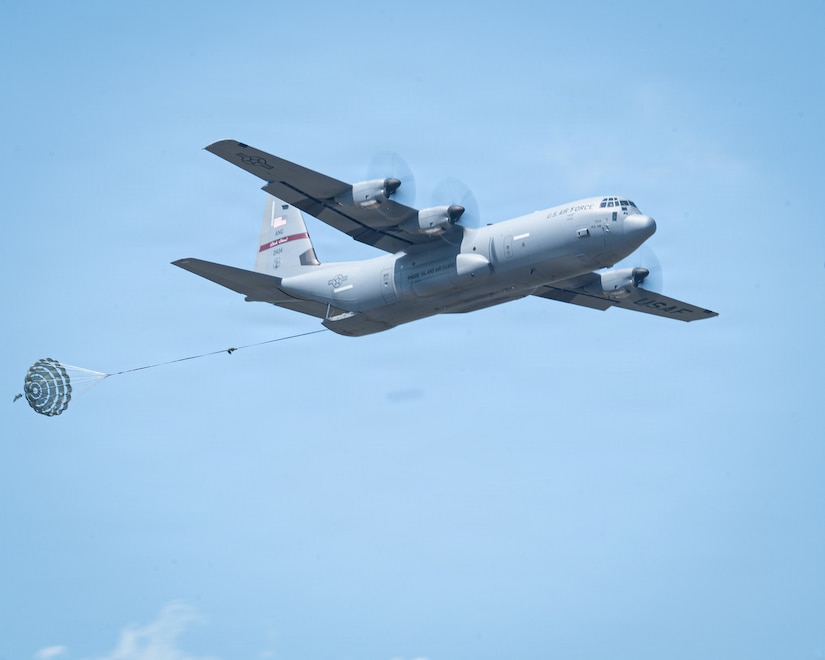 CTANG and RIANG Conduct joint tactical airlift training