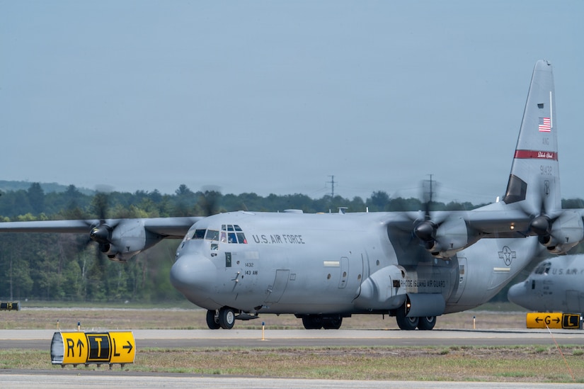 CTANG and RIANG Conduct joint tactical airlift training