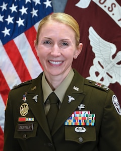 Kimbrough Ambulatory Care Center director and the Fort Meade Medical Department Activity commander