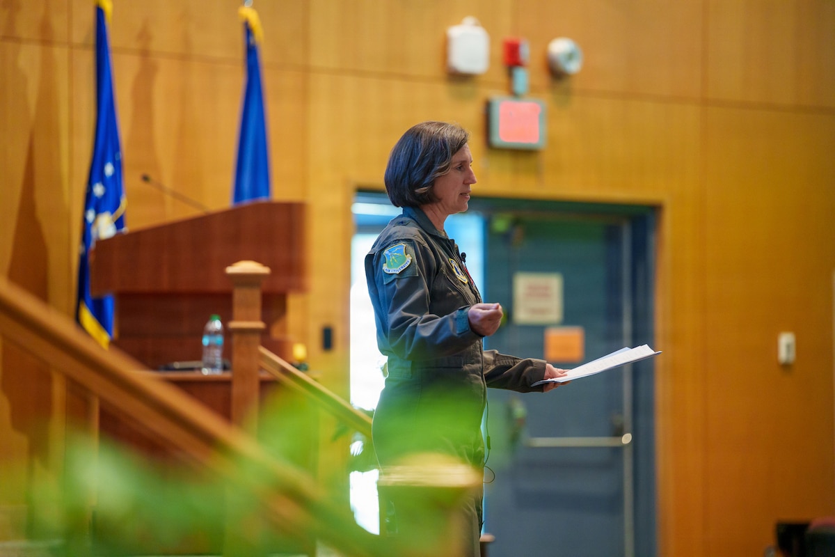 Brig. Gen. Succaro speaks to attendees during the Air Reserve Component Seminar at Air War College.