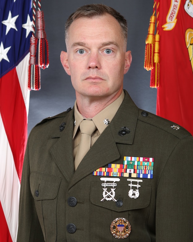 LtCol Livengood Command Photo