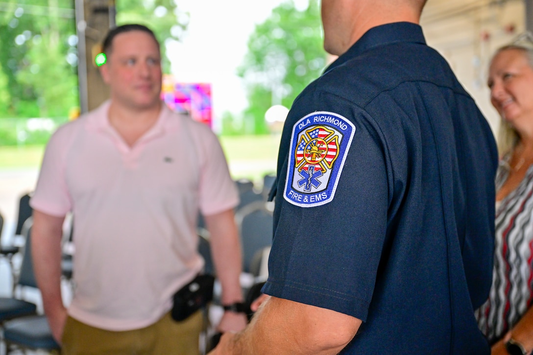 Responding without hesitation | DLA first responders save employee’s life