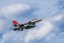 A F-16 Fighting Falcon, assigned to the 425th Fighter Squadron from Luke Air Force Base, Ariz., departs the flight line at Eielson Air Force Base, Alaska, during RED FLAG-Alaska 26-2, June 1, 2026. RF-A is Pacific Air Forces’ premier air combat training exercise with a history spanning 50 years. It is a large force employment exercise that focuses on coalition and air-to-ground, special operations, and tactical airlift with limited air-to-air and surface-to-air threats. (U.S. Air Force photo by Tech. Sgt. Kentavist P. Brackin)
