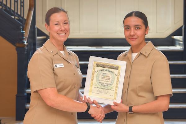 PORTSMOUTH, Va. (June 12, 2026) Corpsmen graduate from the Hospital Corpsman Residency Program (HMRP) at Naval Medical Center Portsmouth, June 12, 2026. NMRTC Portsmouth is the premier readiness and training platform that provides superior medical training for military medical service members at NMCP, the U.S. military’s oldest, continuously operating military hospital since 1830. (U.S. Navy photo by Mass Communication Specialist 1st Class Michael Botts)