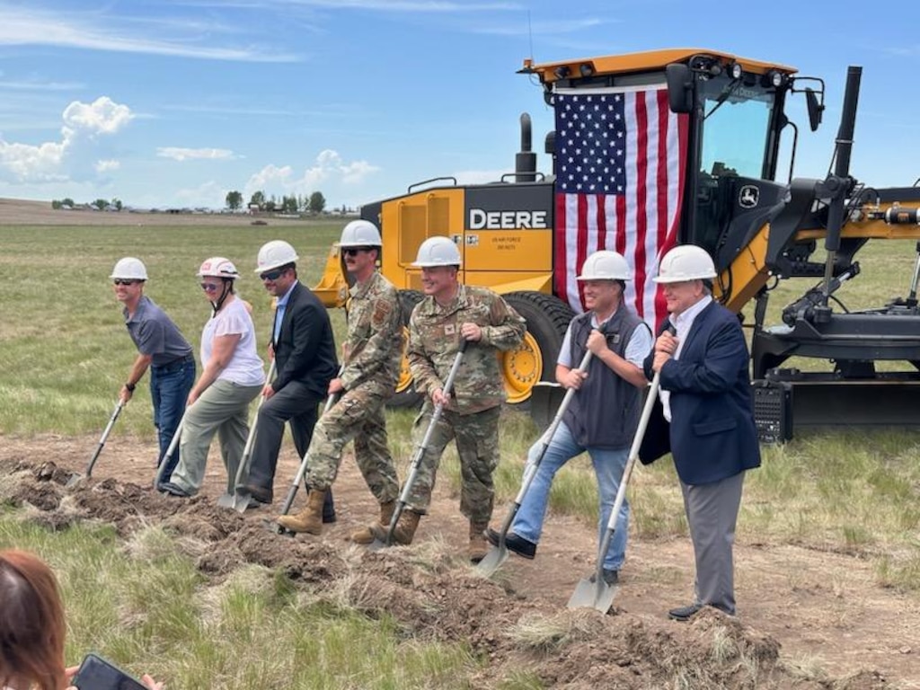 Corps of Engineers and Air Force officials pose for groundbreaking photo
