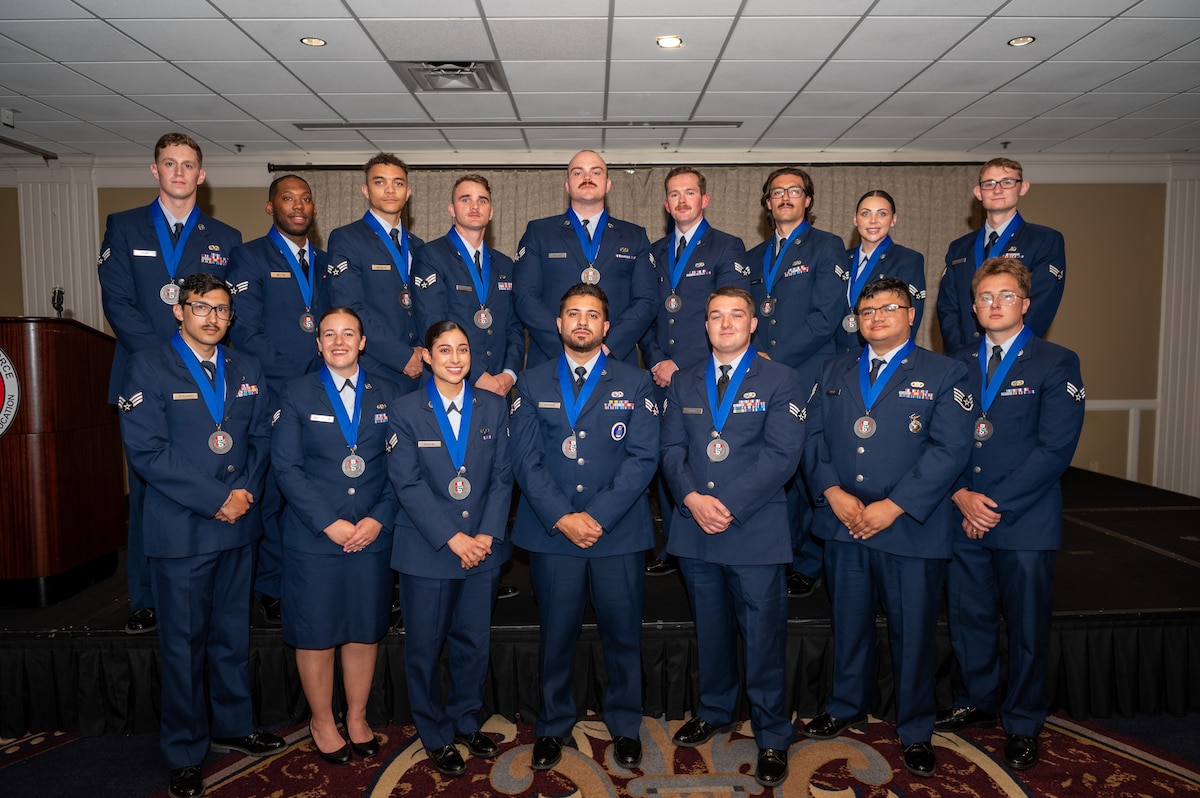 Air Force members in group photo