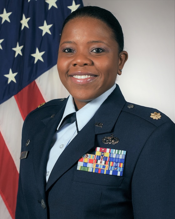 Maj Nakeshia Dean