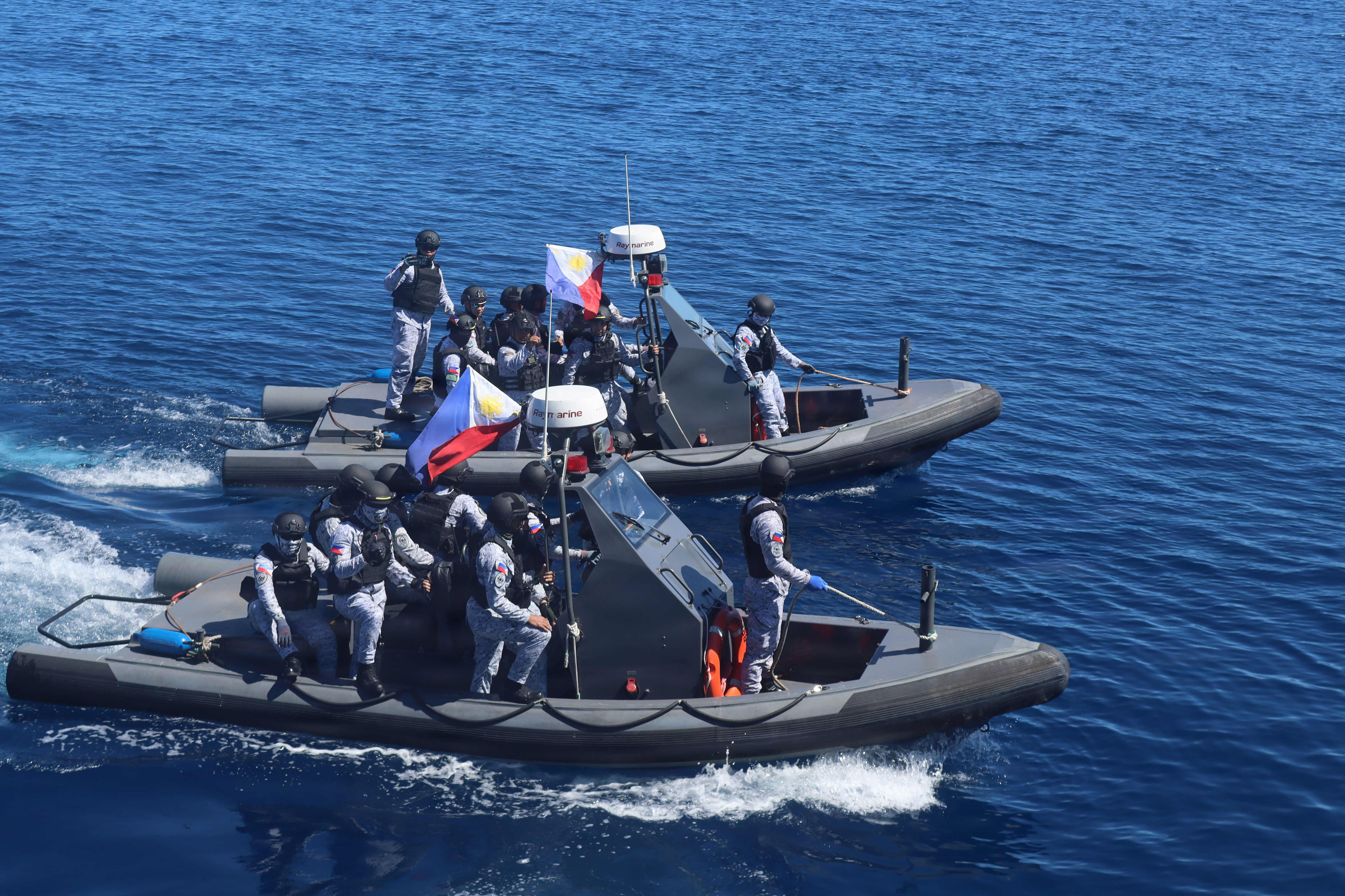 RIKU クッション 海軍 260621-N-VQ739-1599