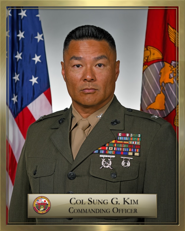 Official portrait of Colonel Sung G. Kim.