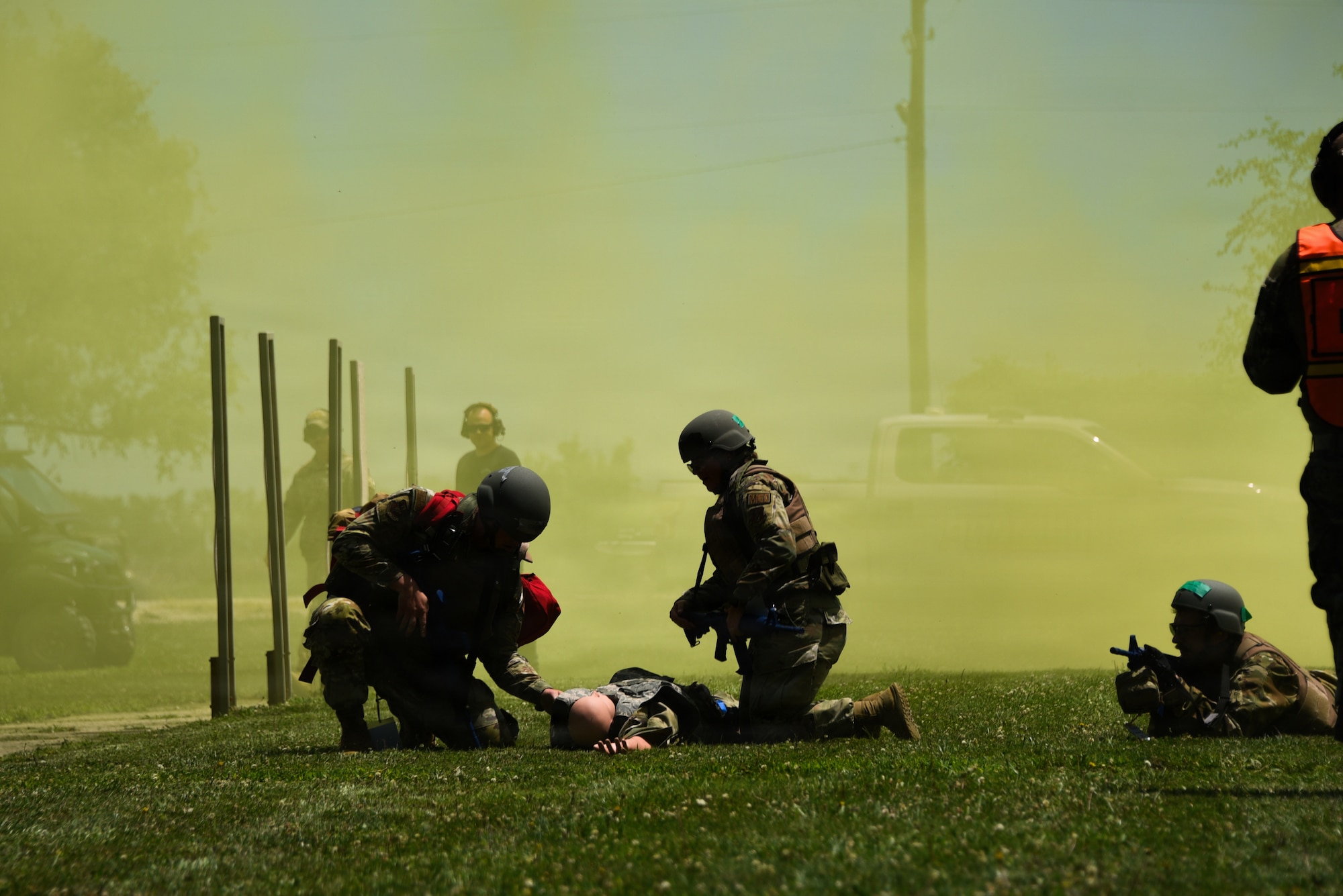 U.S. Airmen assigned to the 185th Air Refueling Wing’s Medical Group practice providing field medical care during the wing’s first Tactical Combat Casualty Care exercise in Sioux City Iowa, June 12, 2026.