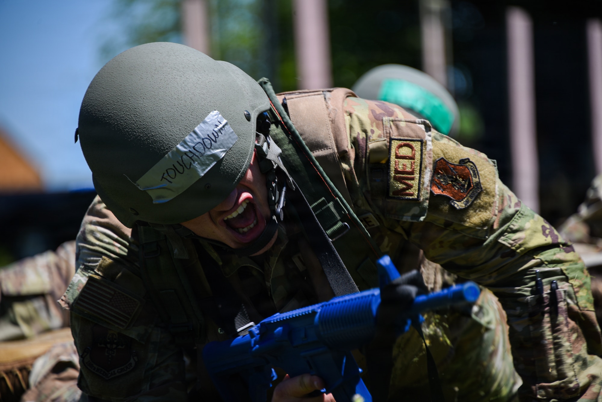 U.S. Airmen assigned to the 185th Air Refueling Wing’s Medical Group practice providing field medical care during the Wing’s first Tactical Combat Casualty Care exercise in Sioux City Iowa, June 12, 2026.