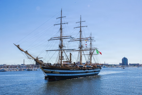 Amerigo Vespucci arrives for SAIL 250 Baltimore