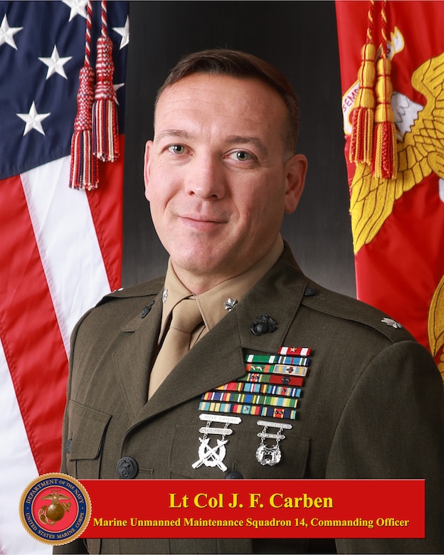 Bio photo for LtCol Carben.