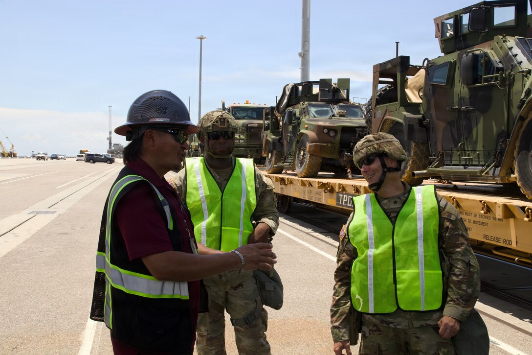 Army Reserve sustainment Soldiers execute real-world rail operations during Operation Sentinel Justice