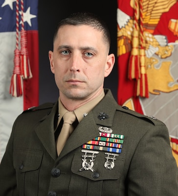 Portrait of Lieutenant Colonel Dustin Scott