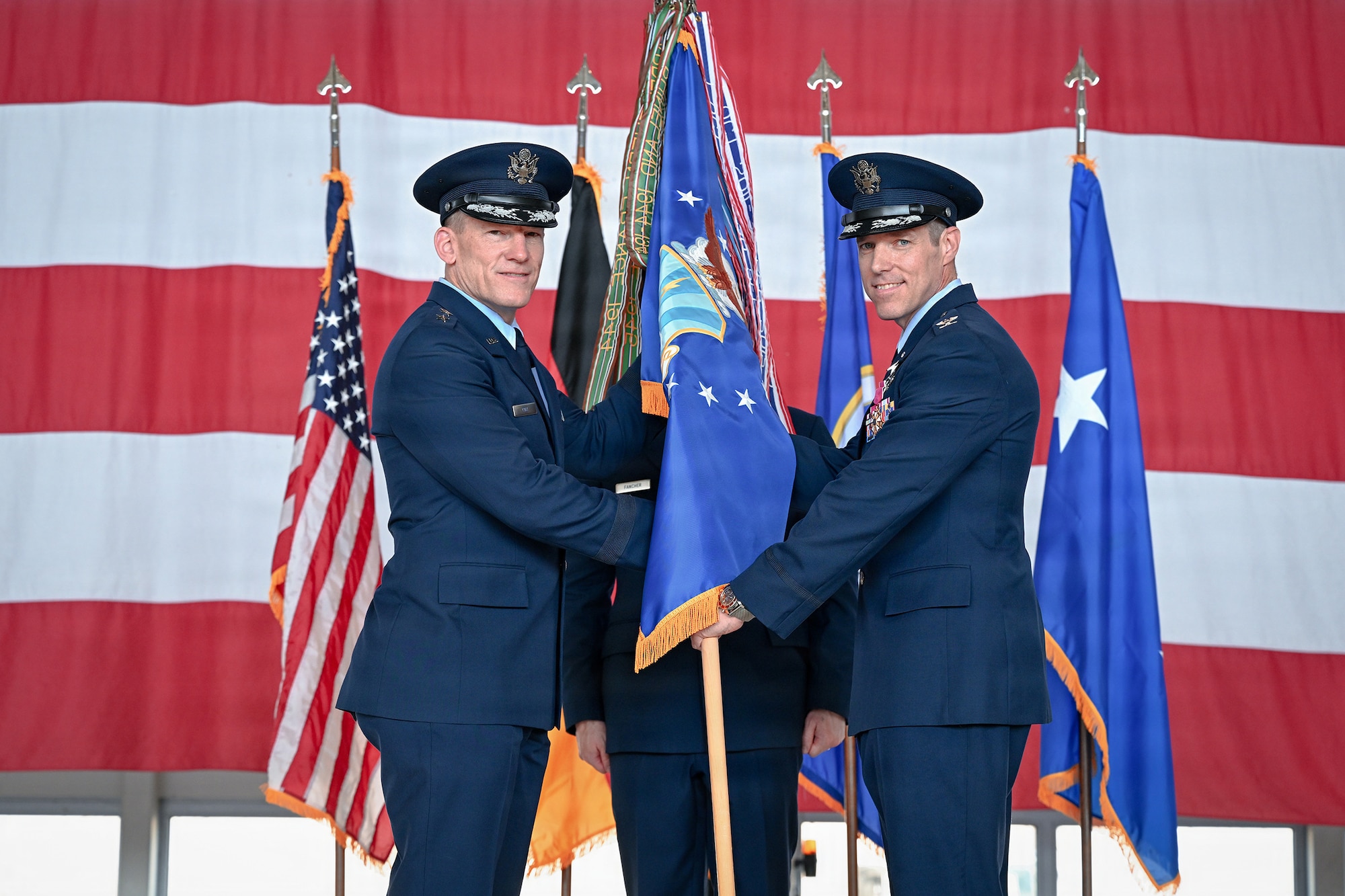 521 AMOW conducts chain of command.