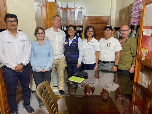 IQUITOS, Peru (April 22, 2026) Staff with Naval Medical Research Unit (NAMRU) SOUTH and Loreto Regional Health Directorate pose for a photo during joint surveillance efforts to identify the Aedes albopictus (also known as the tiger mosquito) in Peru. NAMRU SOUTH, part of Navy Medicine Research & Development, conducts research, surveillance and studies of vaccines, therapeutic agents, diagnostic assays and vector control measures in the SOUTHCOM Area of Responsibility to better prevent and treat infectious diseases in support of Navy, Marine Corps and joint U.S. warfighter health, readiness and lethality. (U.S. Navy Photo by Werner Alvarado Rayne/ Released)